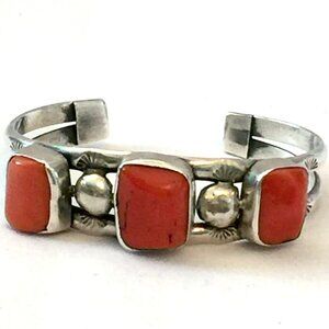 VINTAGE NAVAJO RED CORAL CUFF STERLING SILVER SQUARE GEMSTONE NATIVE AMERICAN